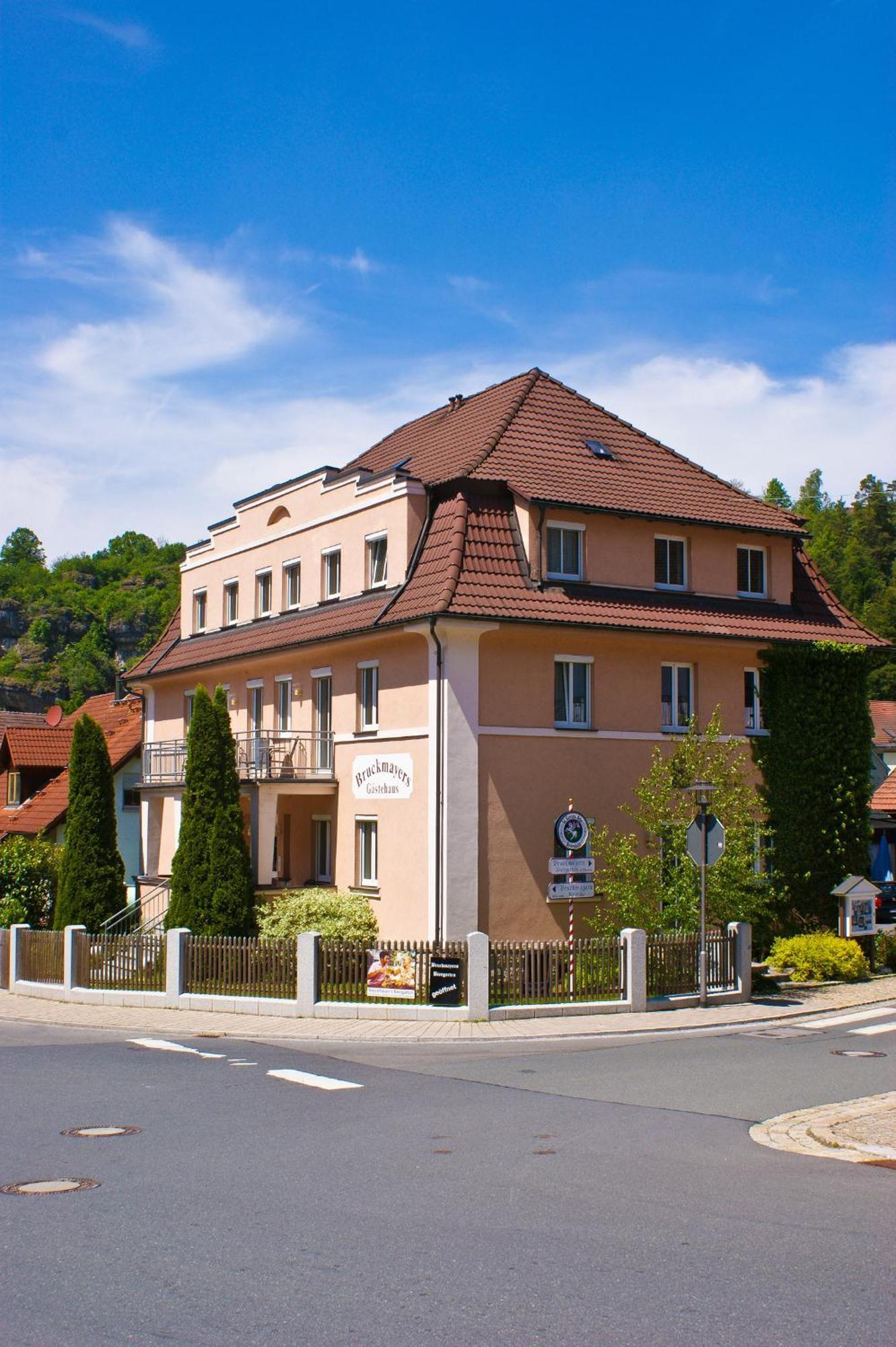 Bruckmayers Gaestehaus Pottenstein Exterior photo